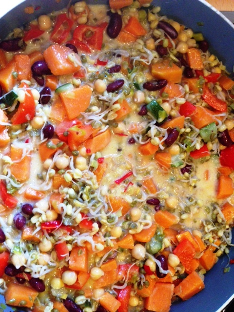 Mung bean pan with vegetables and coconut milk