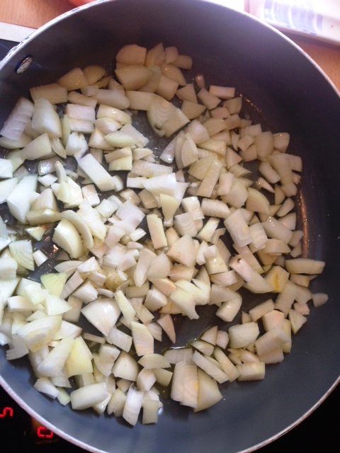 Freír las cebollas