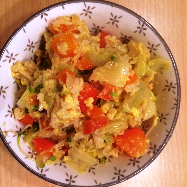 Vegetable rice with egg
